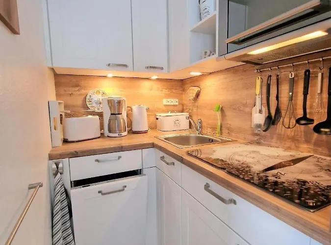 Апартаменты I04-005 *